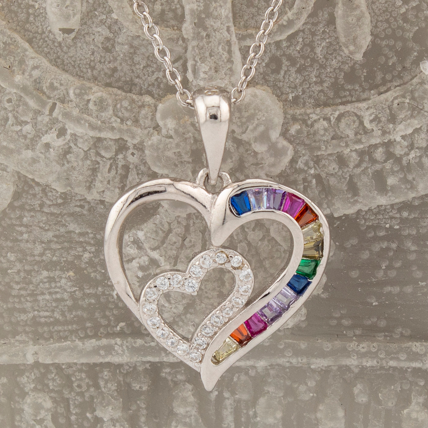 Collar con Colgante Doble Corazón. Zirconitas blanco y multicolor. cadena Forzatina Plata de Ley. baño Rodio. CL1316764R - Henor