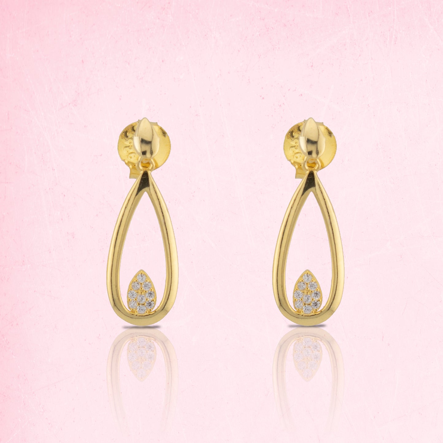 Pendientes dos cuerpos con forma de gota en Plata de Ley 925 bañado Oro 18K. PD2316144O - Henor