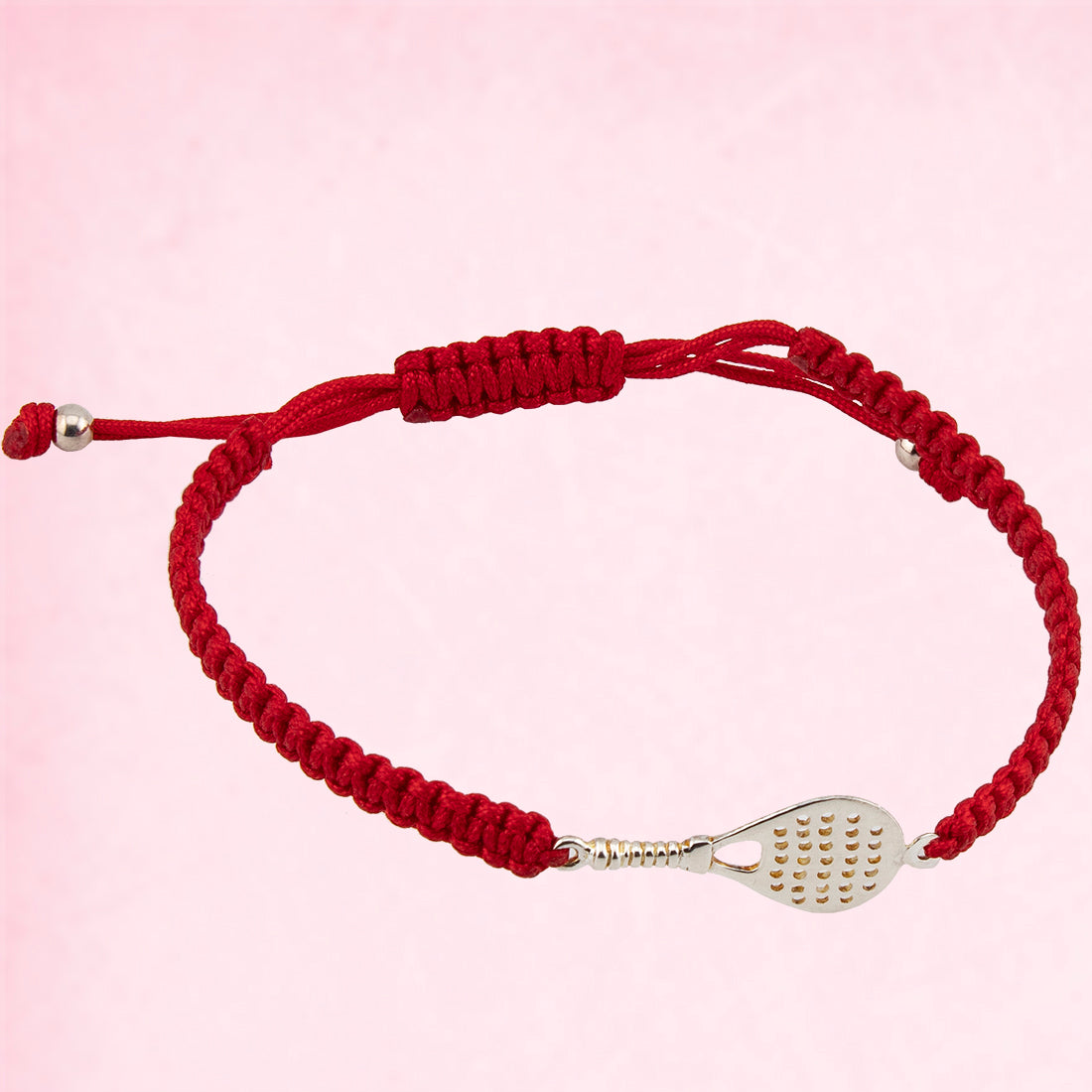 Bracciale Paddle in Macramè Rosso. Argento sterling S925 Finitura naturale e lucidato a mano. Chiusura ad anello PS3315870J