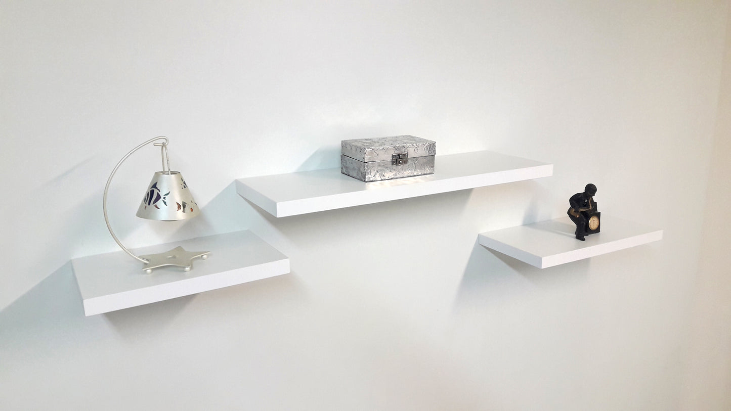 Balda pared Blanca 30-100 x 15/20/25 x 2,5 cm con herraje oculto. - Henor Mobiliario