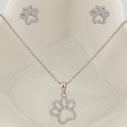 Conjunto Pendientes y Collar con Colgante Huellas Caninas. Cadena ajustable de 40cm a 43cm con cierre reasa. Pendientes en Plata de Ley 925 acabado Rodio y Zirconitas. CP4316205R - Henor