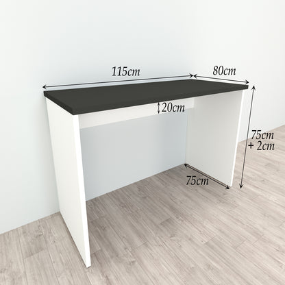 Bürotisch aus Holz mit Nivellierern, 100/115 x 60 x 75 cm, weiß.
