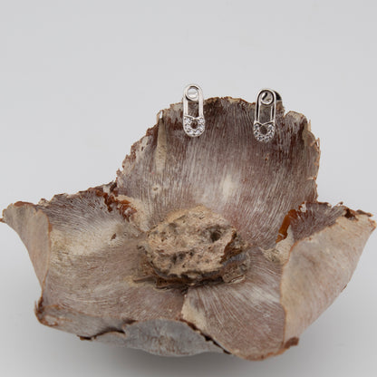 Pendientes Imperdible en Plata de Ley bañada en Rodio y Zirconita Blanca. PD2315729R - Henor