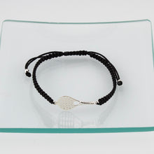 Carica l&#39;immagine nel visualizzatore di Gallery, Pulsera Pádel en Macramé Negro. Plata de Ley S925 acabado Natural y pulida a mano. Cierre Lazo PS3315870N
