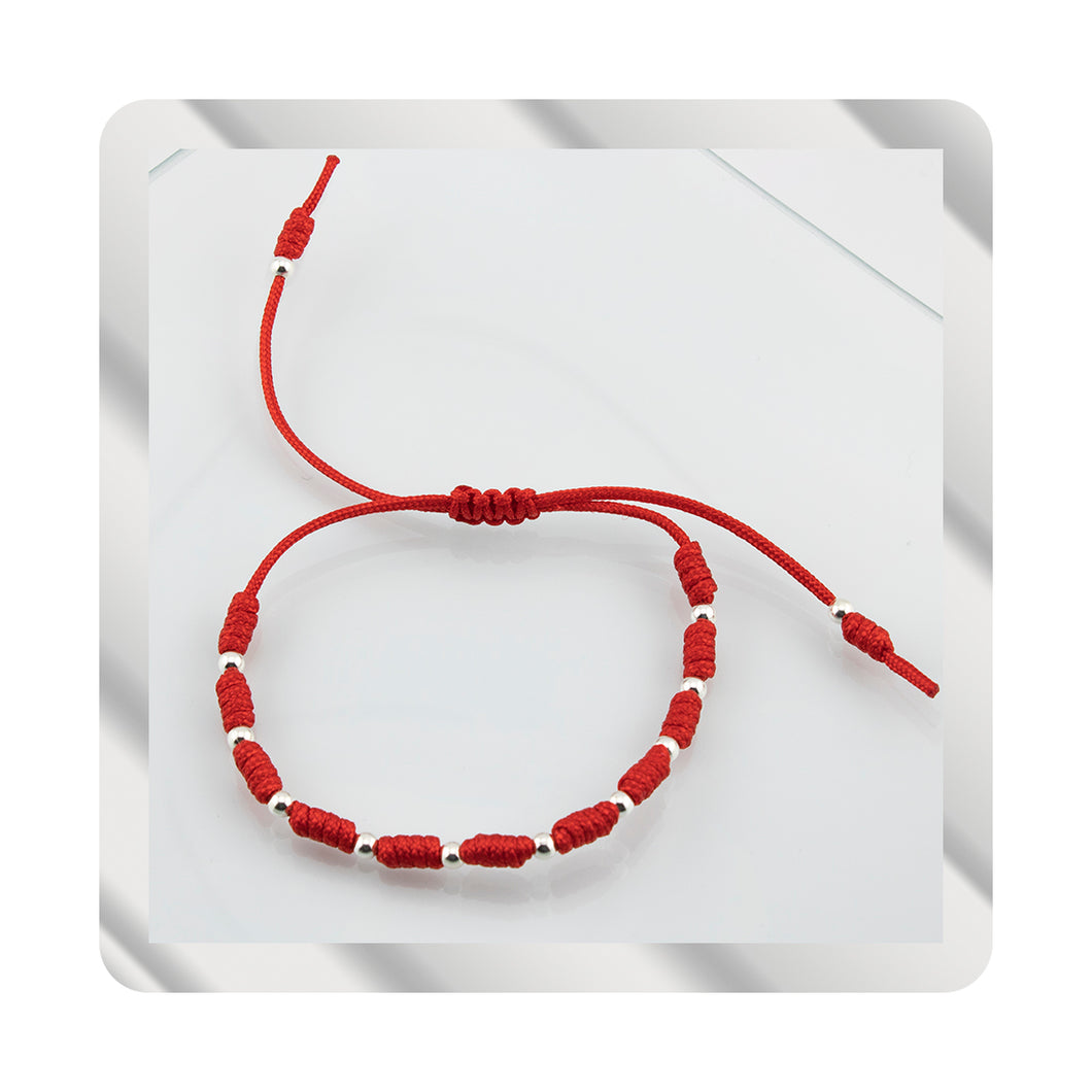 Pulsera Bolas en Macramé Rojo. Plata de Ley S925 acabado Natural y pulida a mano. PS3316322J