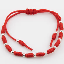 Cargar imagen en el visor de la galería, Pulsera Bolas en Macramé Rojo. Plata de Ley S925 acabado Natural y pulida a mano. PS3316322J
