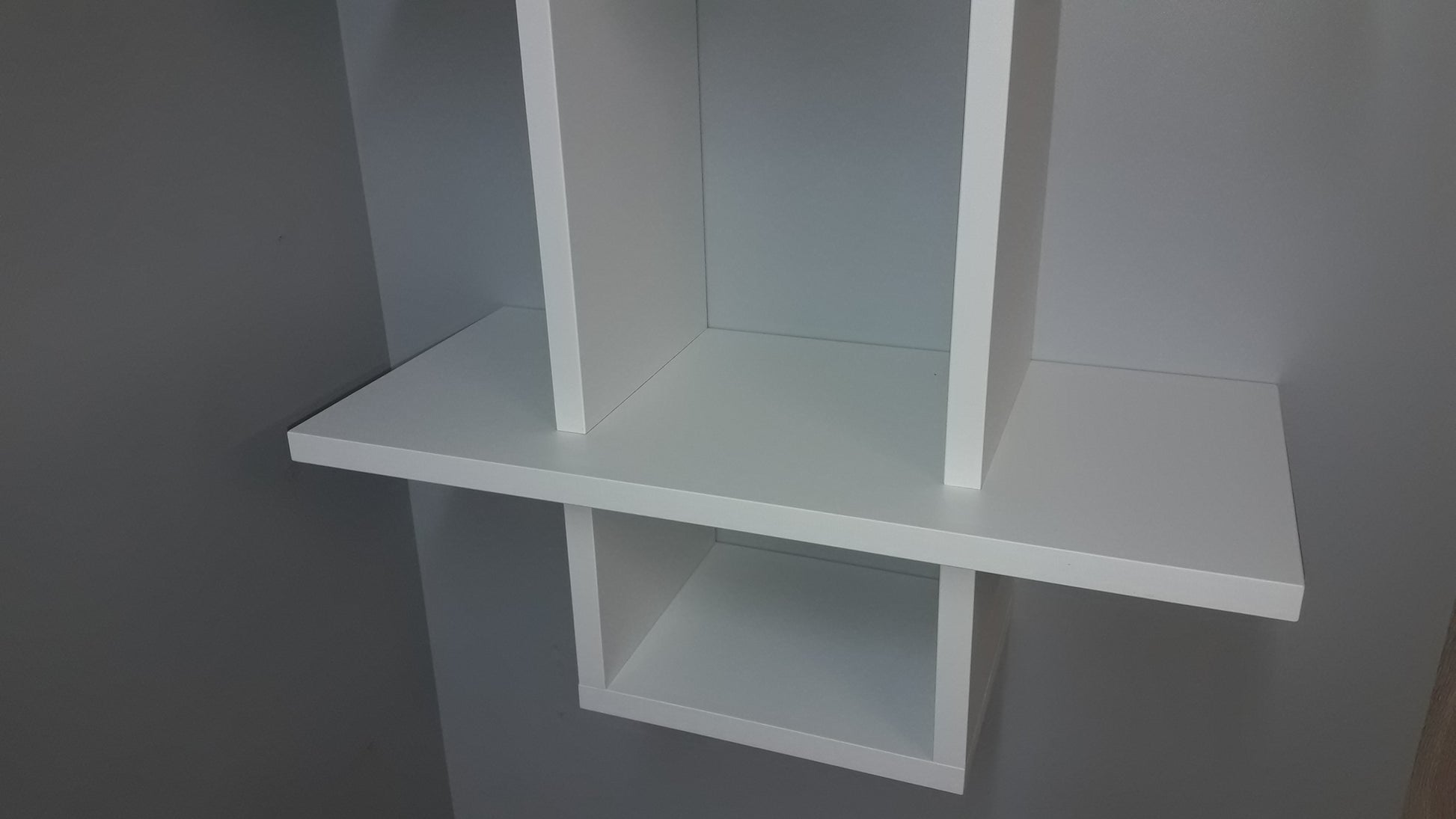Estantería Mod. baldas en cruz Blanco - Henor  Mobiliario